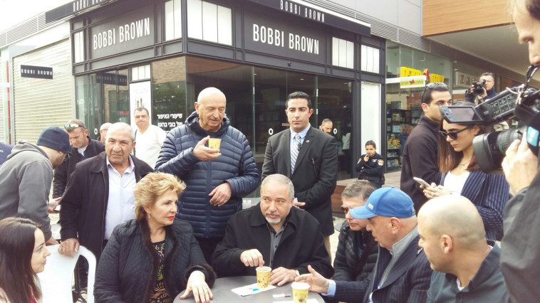 ליברמן באשדוד. צילום: משה כהן