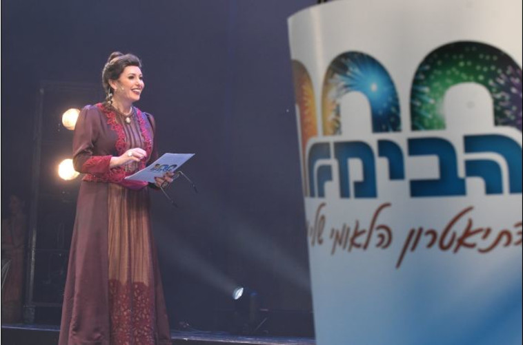 מירי רגב על בימת תיאטרון הבימה. צלם : אבשלום ששוני