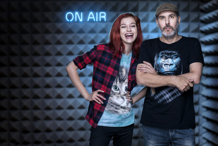 שי גולדשטיין, לאה לב, ''לעבור את הלילה''