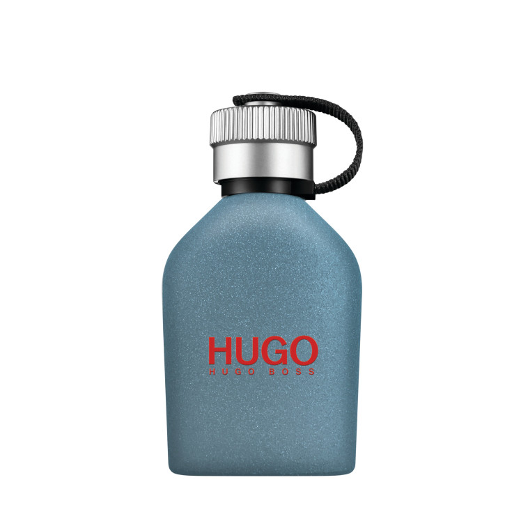  HUGO Urban Journey בניחוח צעיר וארומטי, ובבקבוק פלסטיק דמוי פלאסק. צילום: יח"צ