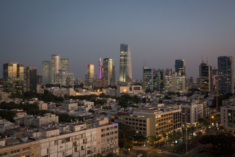 לחיים העירוניים יש מחיר. תל אביב. צילום: מרים אלסטר, פלאש 90