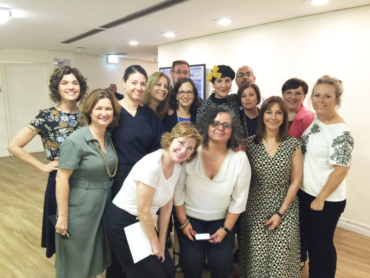 חברות הכנסת התומכות בחוק. צילום: באדיבות לשכת ח&quot;כ עליזה לביא 