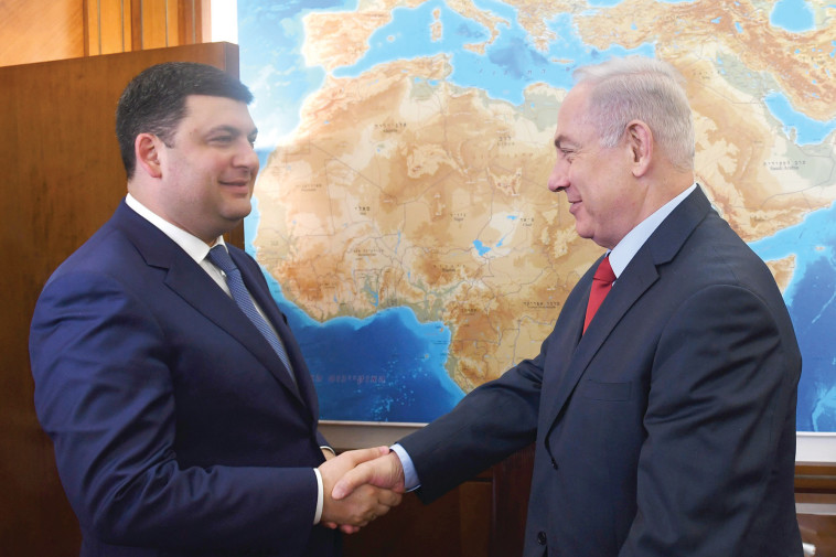 &ldquo;אני חולק את האופטימיות עם עמיתים למען עתיד משותף&ldquo;. עם נתניהו. צילום: קובי גדעון, לע&quot;מ