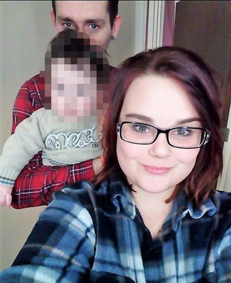 התארסו חודשיים אחרי שהכירו. קייטי, ג'ק ובנם