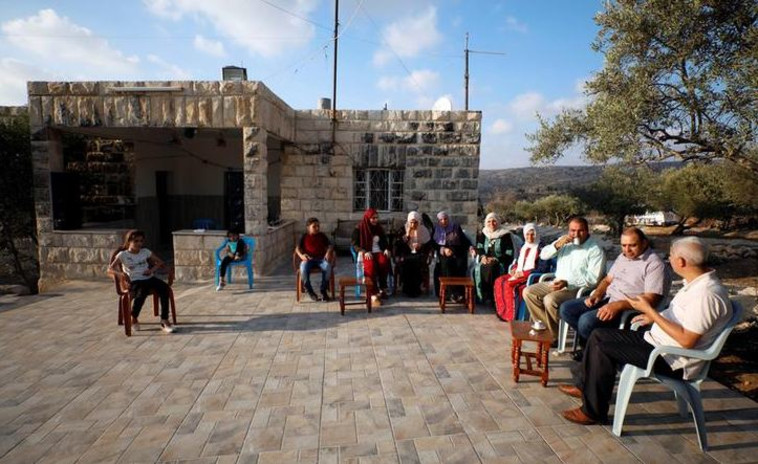 קרוביה של רשידה טליב בגדה המערבית. צילום: רויטרס