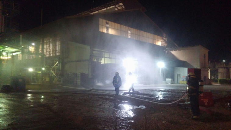 מפעל מכתשים בנאות חובב, צילום: כיבוי אש באר שבע