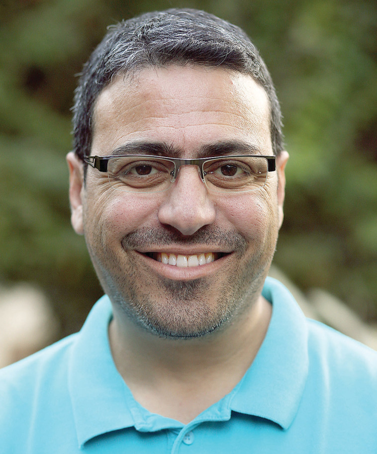 &quot;הפרופסור אמר: אנחנו לא מוצאים כליה, כנראה שנולדת עם אחת&quot;. נחמני. צילום: אריאל בשור