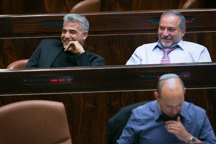 אביגדור ליברמן ויאיר לפיד. קרדיט: פלאש 90 