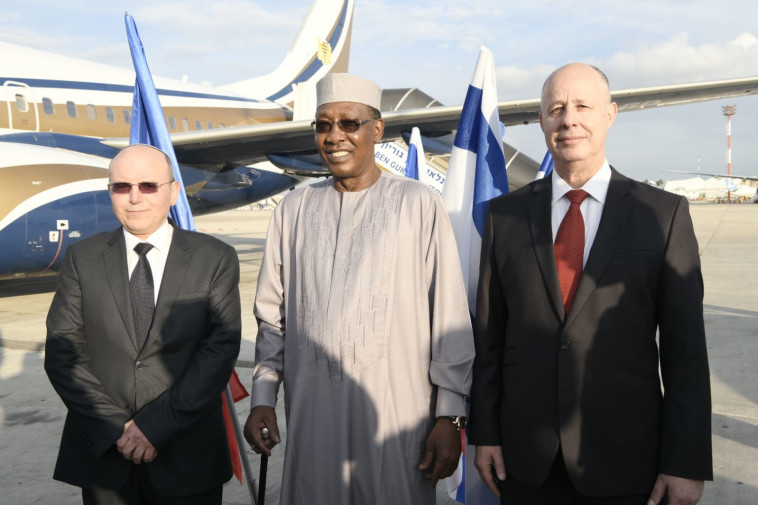 השר צחי הנגבי, נשיא צ'אד אידריס דבי