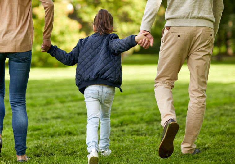 &quot;הוא כל כך מתוק ואמיתי, בשביל מה הביאו לו עוד אח הביתה?&quot;. צילום: ingimage ASAP