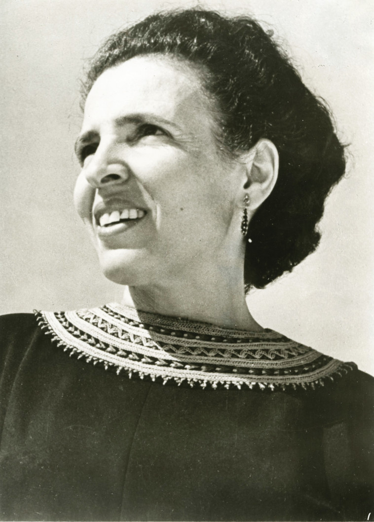 שרה לוי תנאי - צילום אפרים ארדה