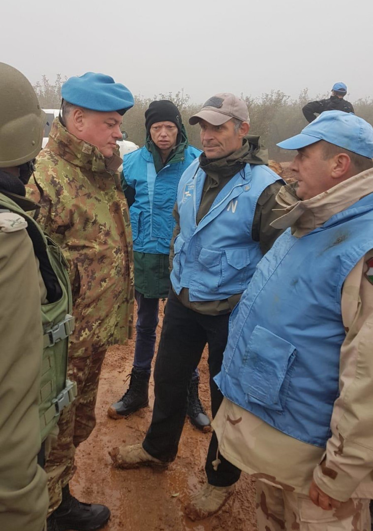 מפקד פיקוד הצפון עם מפקד יוניפ&quot;יל. צילום: דובר צה&quot;ל