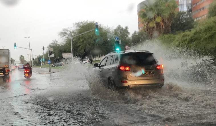 הצפה בגשר גני התערוכה