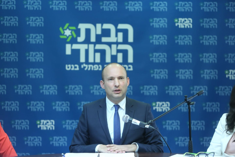 נפתלי בנט.  נתניהו ראוי לגינוי שלו רק כאשר הוא נטפל לאשתו. צילום: מרק ישראל סלם