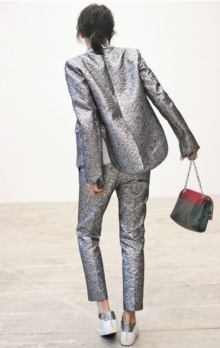 ז'קט של zadig &amp;voltaire. צילום: יח&quot;צ