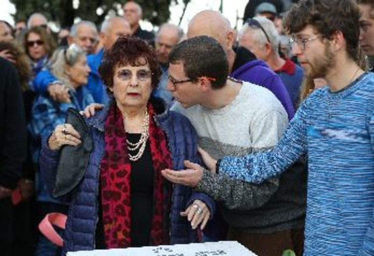 הלוויתו של עמוס עוז. צילום: לירון מולדובן