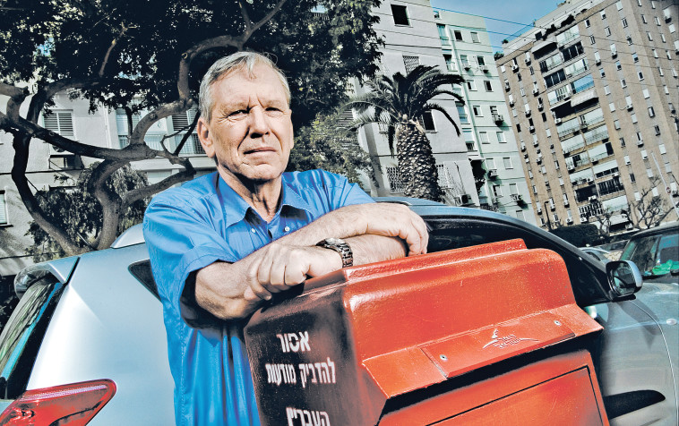 עמוס עוז. צלם : קובי קלמנוביץ'