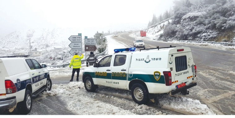 שלג בחרמון. צילום: דוברות המשטרה