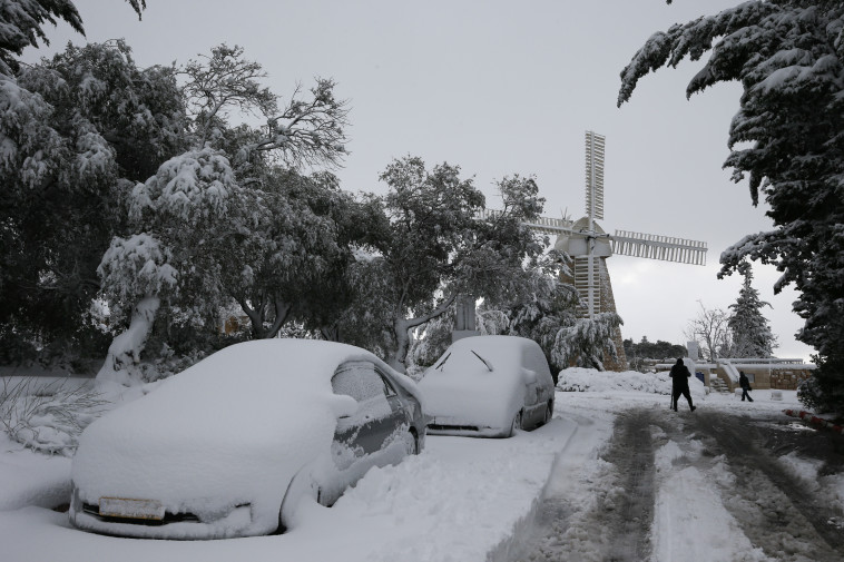 שלג בירושלים, ארכיון. צילום: פלאש 90