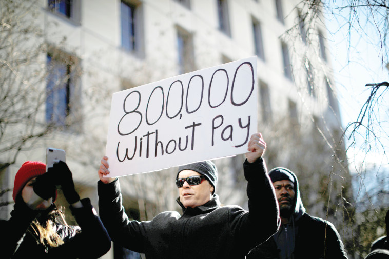 הפגנות. צלם : רויטרס 