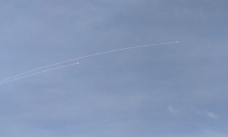 היירוט מעל החרמון. צילום: נתנאל אריאל