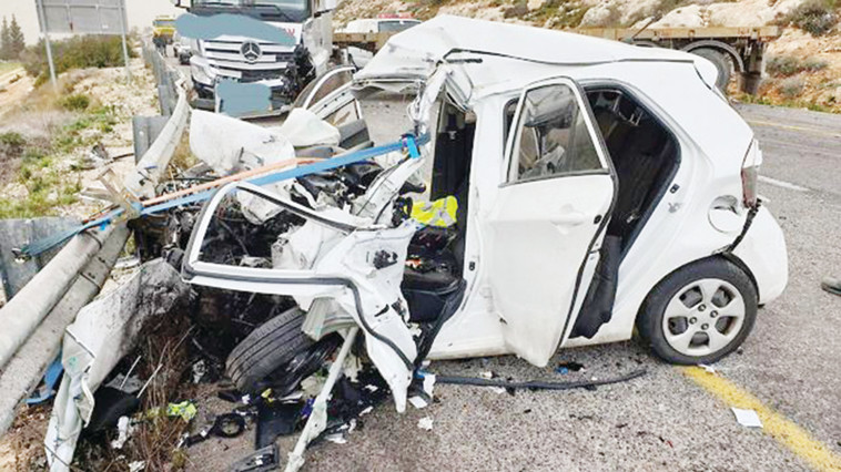 הרכב בו נהגה הדס תפוחי. קרדיט: דוברות כב&quot;ה מחוז יו&quot;ש 