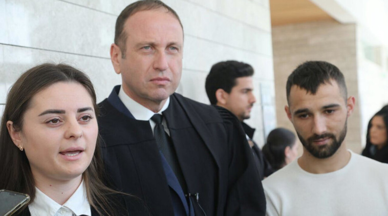 דורינה וולדימיר וינטה בבית המשפט. צילום: אבשלום ששוני