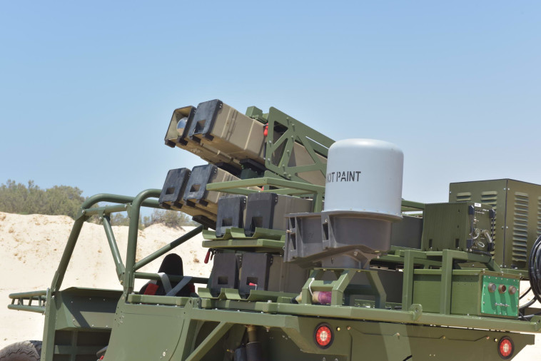 שיגור ספייק ממשגר קל. צילום: רפאל מערכות לחימה מתקדמות בע&quot;מ 