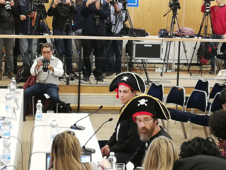 מפלגת הפיראטים. צילום: אריק בנדר