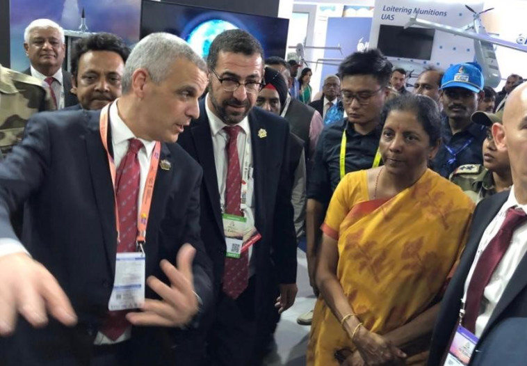 נירמלה סירתמן ויואב הר-אבן