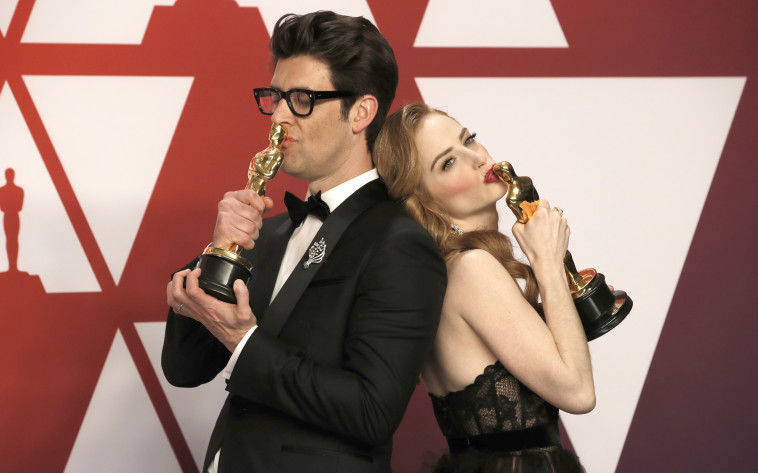 נתיב וריי ניומן. כותרת פוגענית נגד הממשלה הנוכחית. צילום: AFP