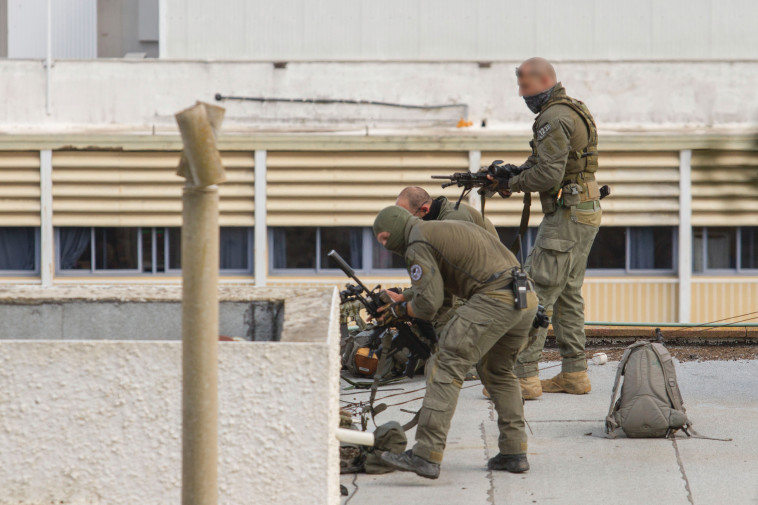 הימ&quot;מ בפעולה. חוד החנית בפעילות לסיכול טרור ביו&quot;ש. צילום: פלאש 90