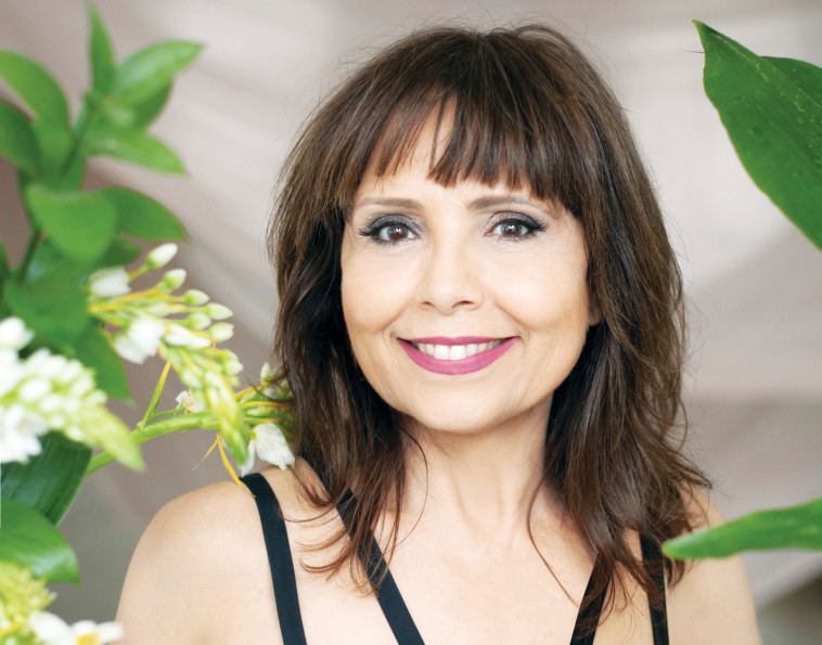 ניצה שאול. צלם : גיא הכט