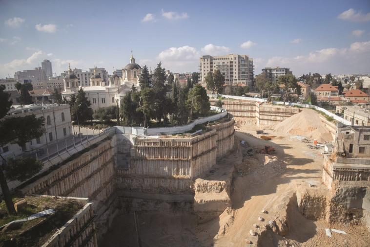 פרויקט בניה. הקבלנים נכנסו לאי־ודאות. צילום: יונתן זינדל, פלאש