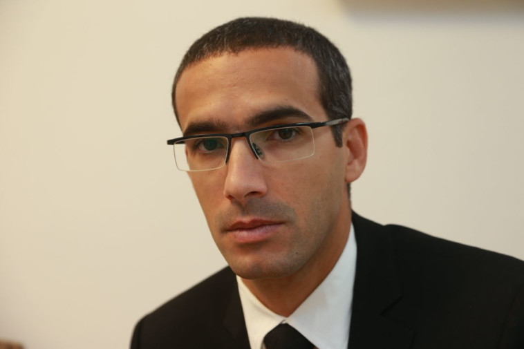 עו&quot;ד שחר חצרוני. צילום: באדיבות המצולם