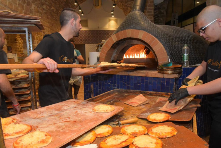 מאפיית אבולעפיה, ארכיון