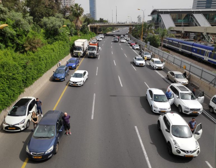 איילון בזמן הצפירה. צילום: TPS