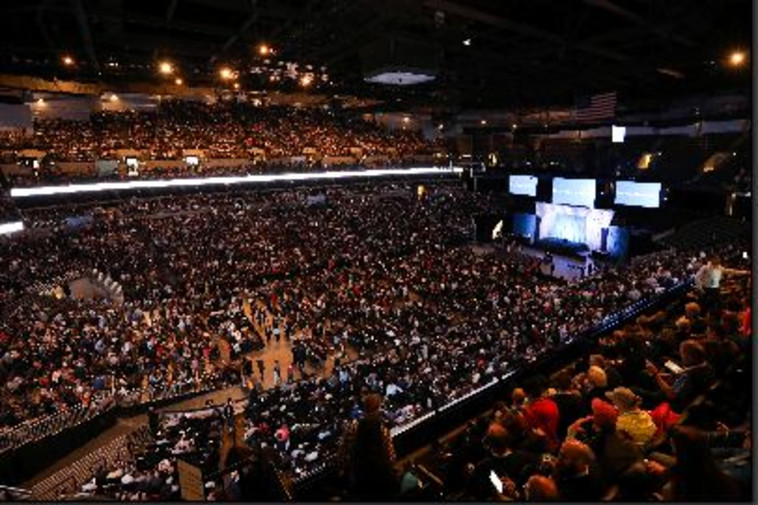 כנס ברקשייר הת'אווי בנברסקה. צילום: רויטרס