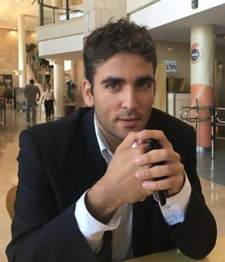 עו&quot;ד רועי לביא