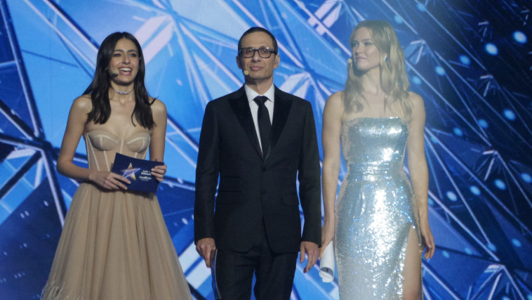 מנחי האירוויזיון: לוסי איוב, ארז טל, בר רפאלי