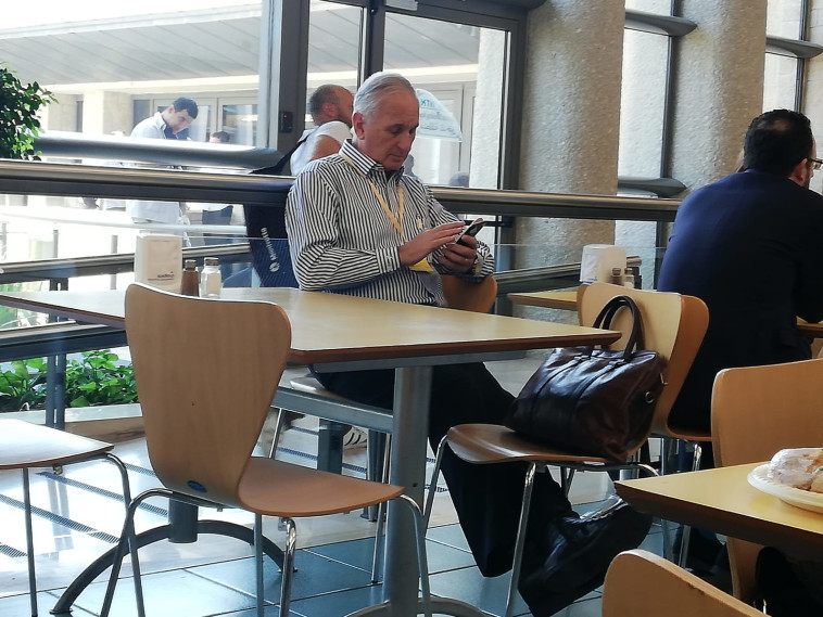 גיורא רום בכנסת, צילום: אריק בנדר