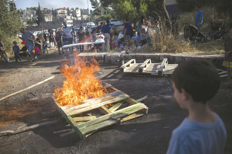 ל''ג בעומר (צילום: יונתן זינדל, פלאש 90)