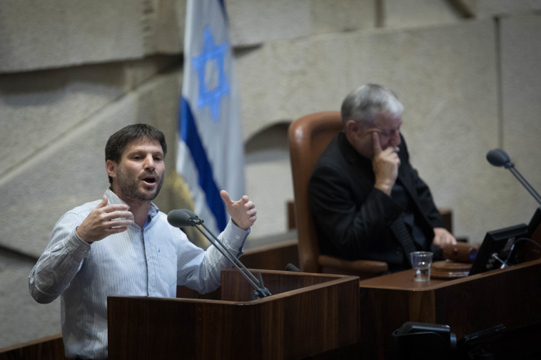 יצא להגנתו של אוחנה. ח&quot;כ בצלאל סמוטריץ'. צילום: יונתן זינדל, פלאש 90