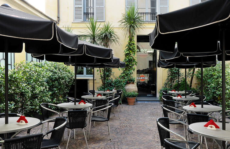 בר וביסטרו bar MARTINI של Dolce &amp; gabbana במילאנו, צילום: יח&quot;צ.