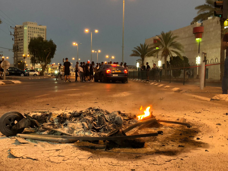 &quot;פייק ניוז מעצים אירועים בדידים&quot;. מחאת יוצאי אתיופיה בבאר שבע. צילום: יאסר עוקבי