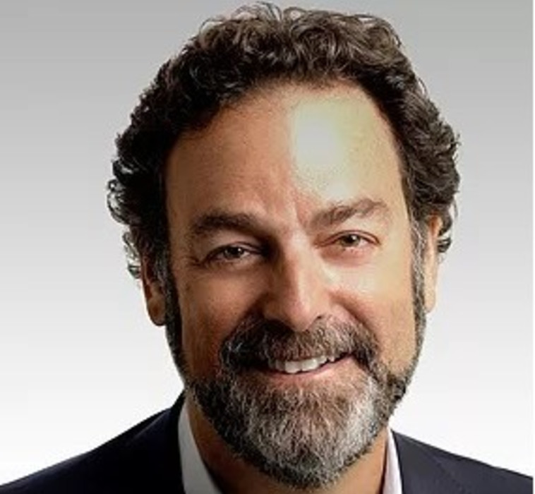 ג'ואל בננסון. צילום: מתוך ויקיפדיה