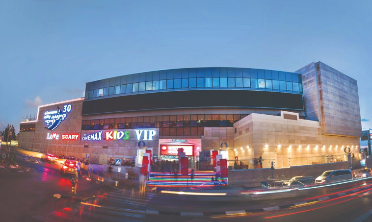 חברת SQLINK מבלה בסינמה סיטי. צילום: יח&quot;צ