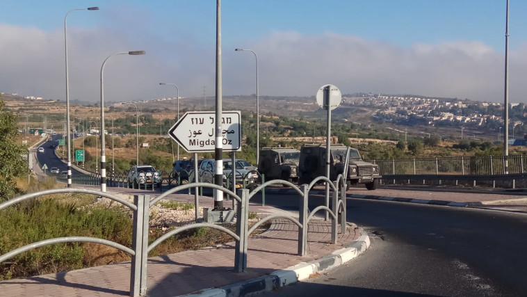 האזור בו בוצע הפיגוע. צילום: אריה סביר, TPS