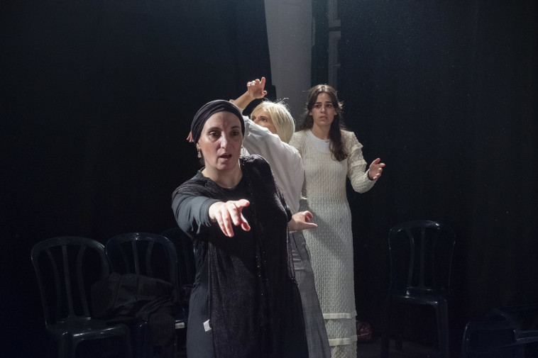  ההצגה 'מעבר'. קרדיט: ליאורה ניימן 