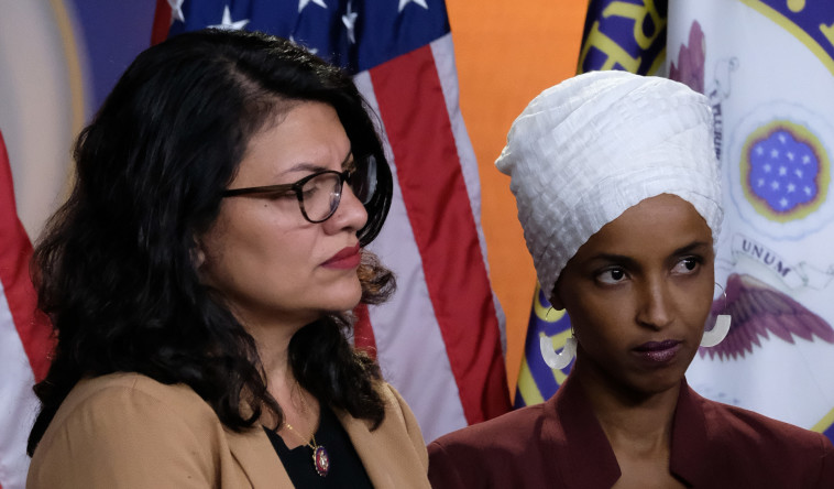 ראשידה טאליב ואיליאן עומאר. צילום: Alex Wroblewski/Getty Images